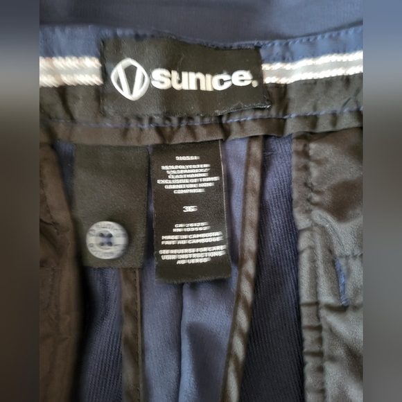 Sunice Men Navy Shorts, Size 36 - Picture 4 of 4
